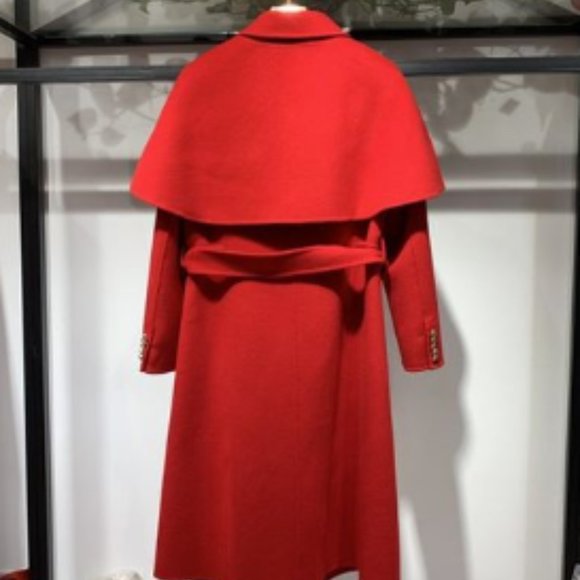 Cape cloak coat - Picture 2 of 4